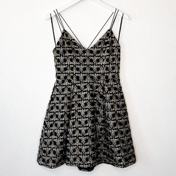 Alice + Olivia Black and Gold Mini Dress - Picture 3 of 10